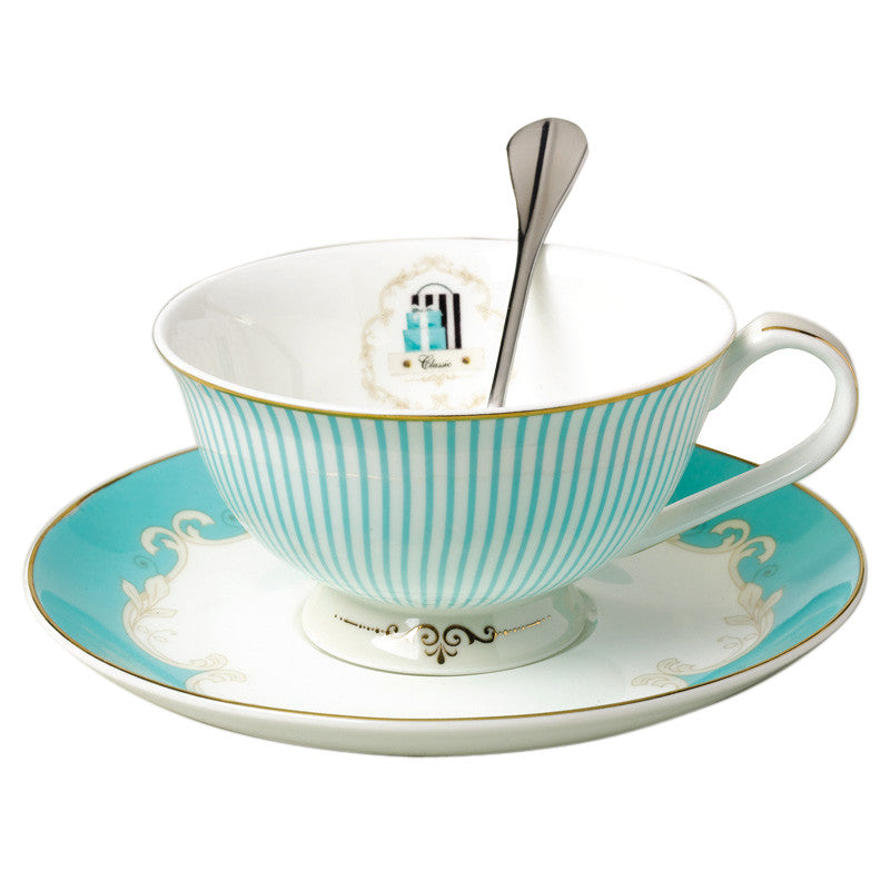 AWHOME Tea Cup and Lid and Spoon Set Royal Fine Bone China Coffee Mug 330ml  Light Blue TeaCups